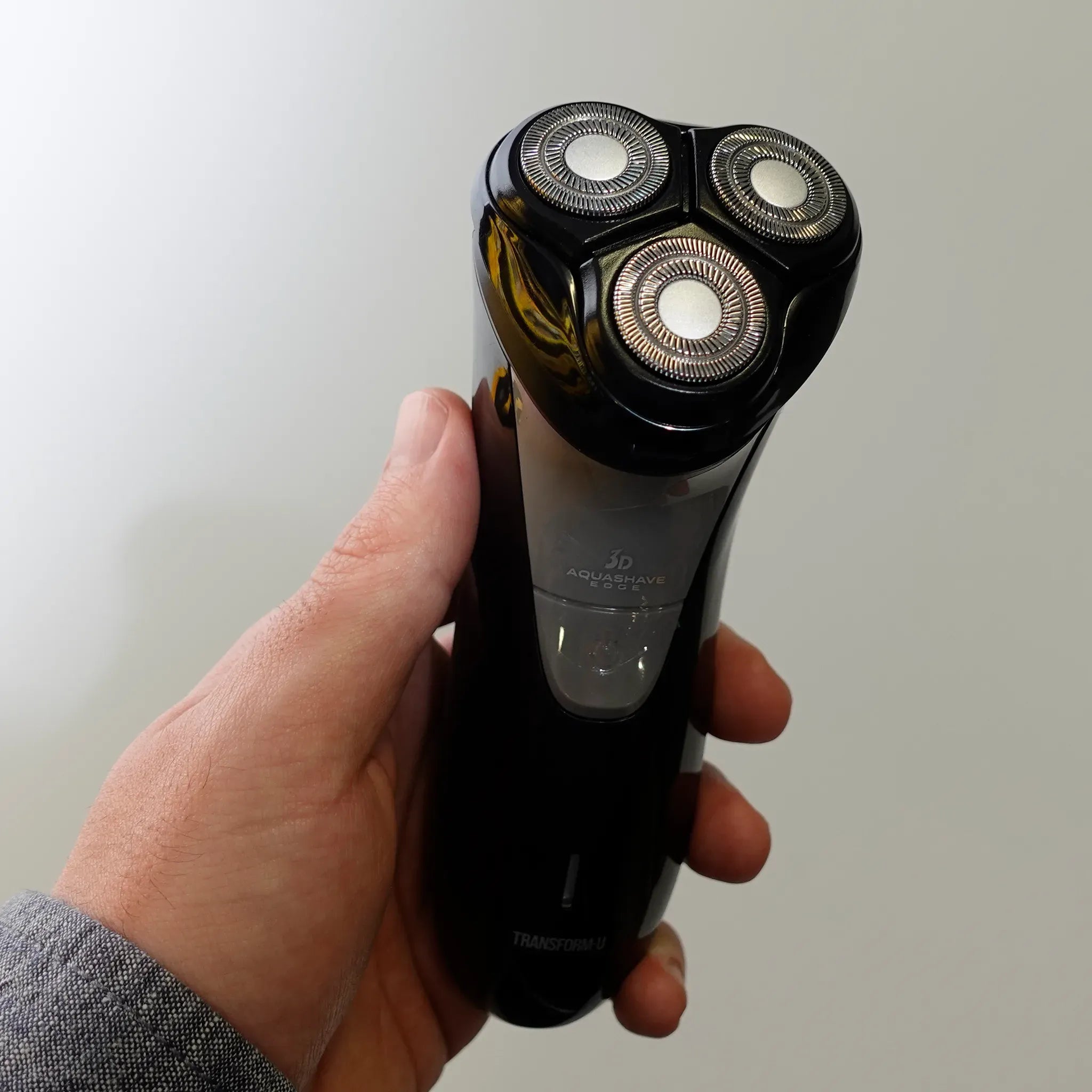 AquaShave Edge Rotary Shaver
